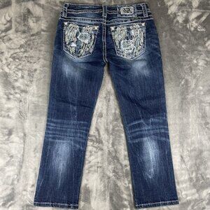 GORGEOUS Miss Me Signature Capri Angel Wings Denim Jeans Size 27
Low Rise
